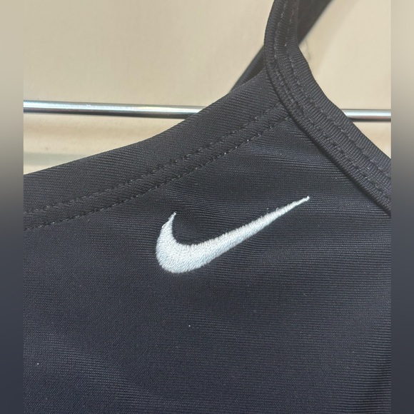 NIKE NWT Chlorine-Resistant Black One-Piece Bathing Suit - Picture 3 of 13